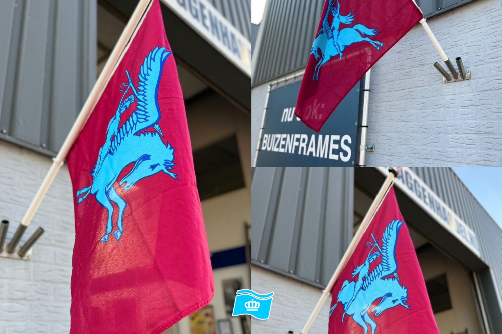 Vlag Airborne Pegasus 70x100 cm, Vlaggenstok 120 cm & oranje platte knop